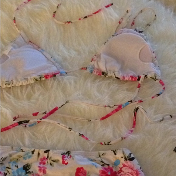 Unique Floral Print Cage tie swim - Picture 4 of 5